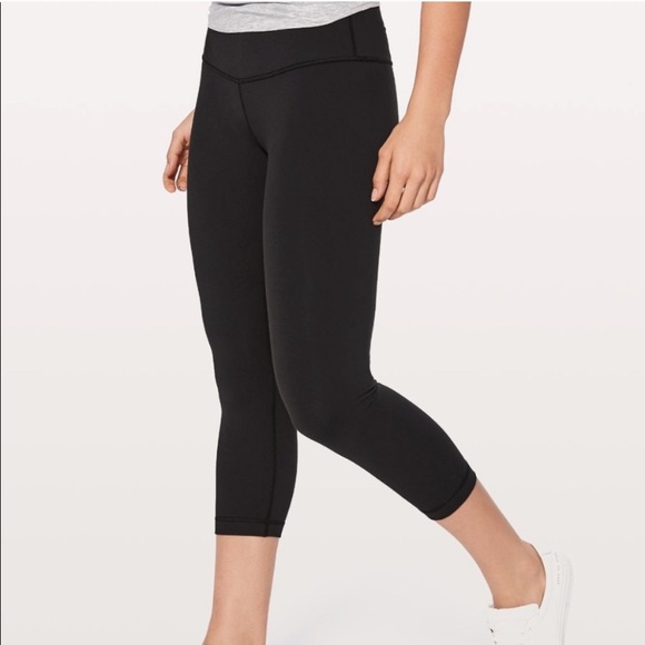 lululemon athletica Pants - Lululemon Wunder Under